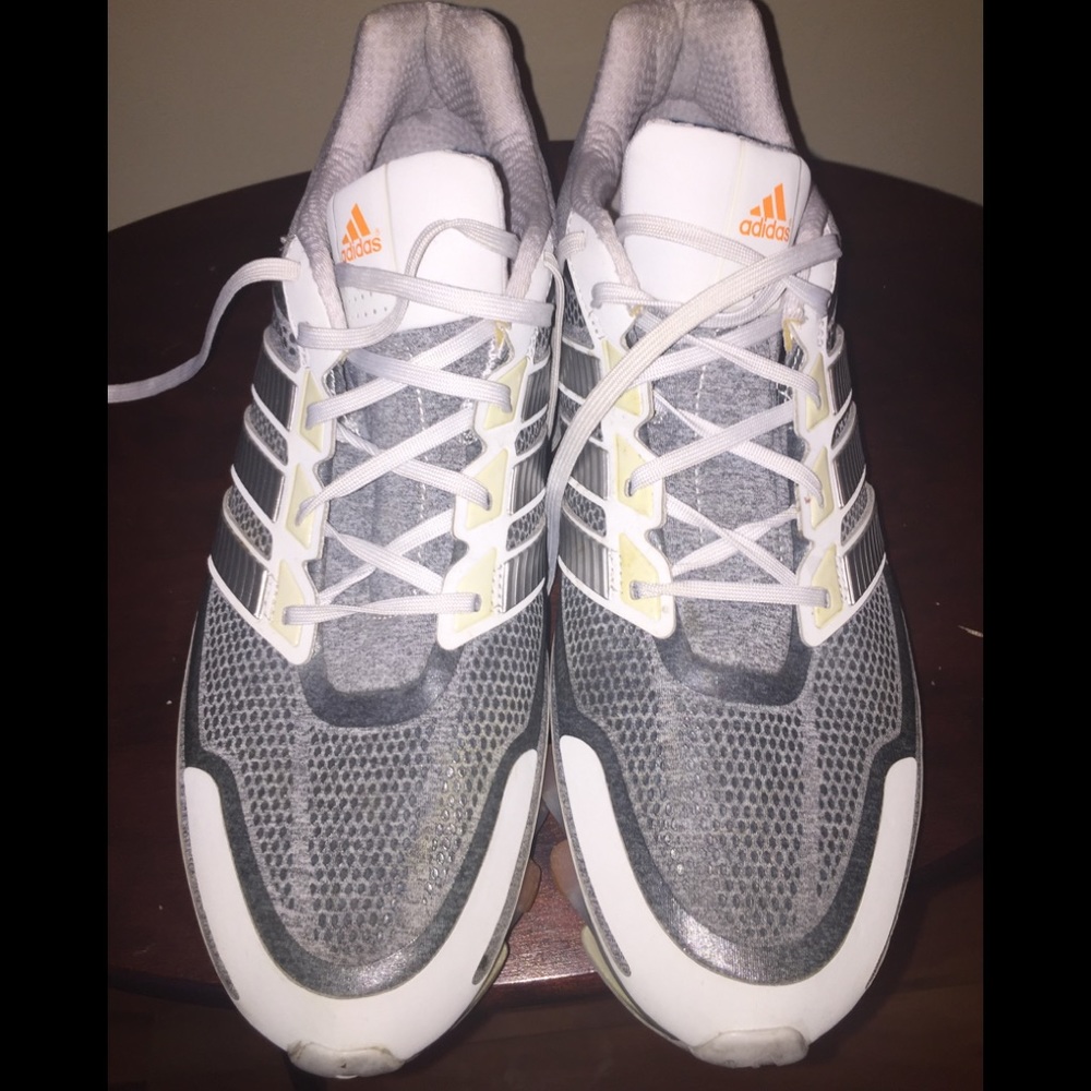 Adidas Sneakers